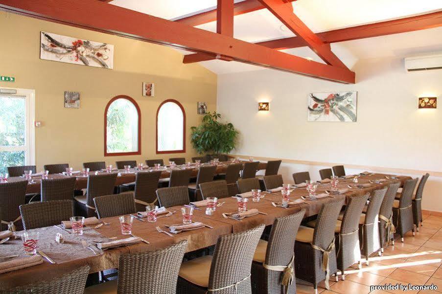 Logis Hotel Restaurant Uzes Pont Du Gard Екстериор снимка